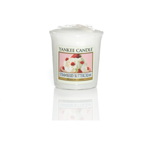 CLASSIC VOTIVE STRAWBERRY BUTTERCREAM