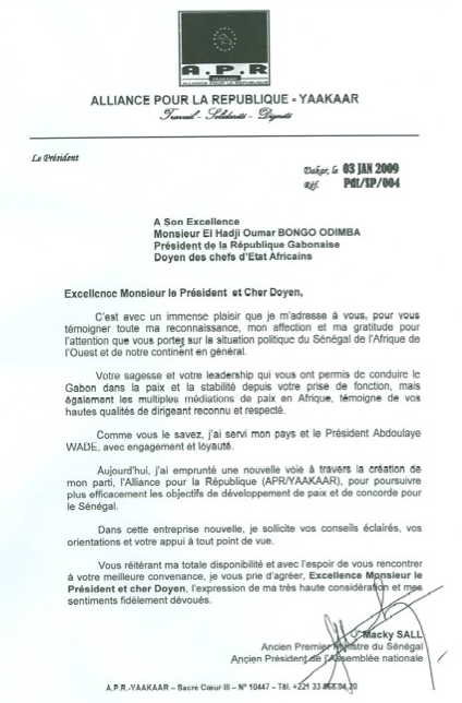 Le 3 janvier, Macky Sall, ex Premier ministre du Sénégal, demande de l’aide à Omar Bongo - JPG - 29.2 ko Le 3 janvier, Macky Sall, ex Premier ministre du Sénégal, demande de l’aide à Omar Bongo - JPG - 29.2 ko