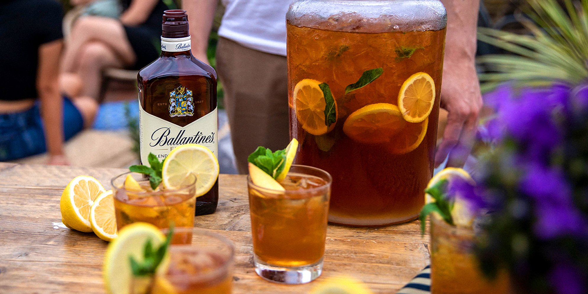Whisky Peach Tea Punch
