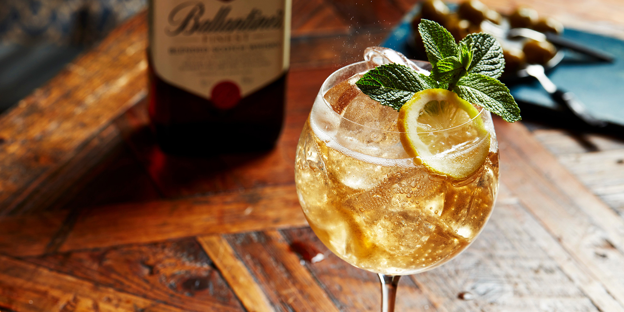 Ballantine's & Ginger Ale