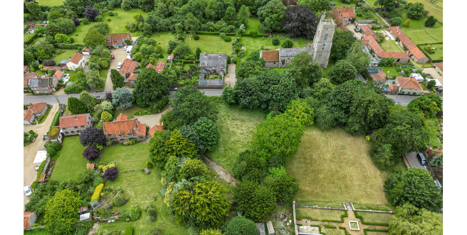 Holt Road , Langham , Norfolk, NR25 7BX