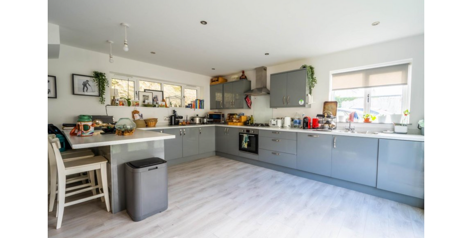 7 Kings Row, King Street, Honiton, EX14 1EH