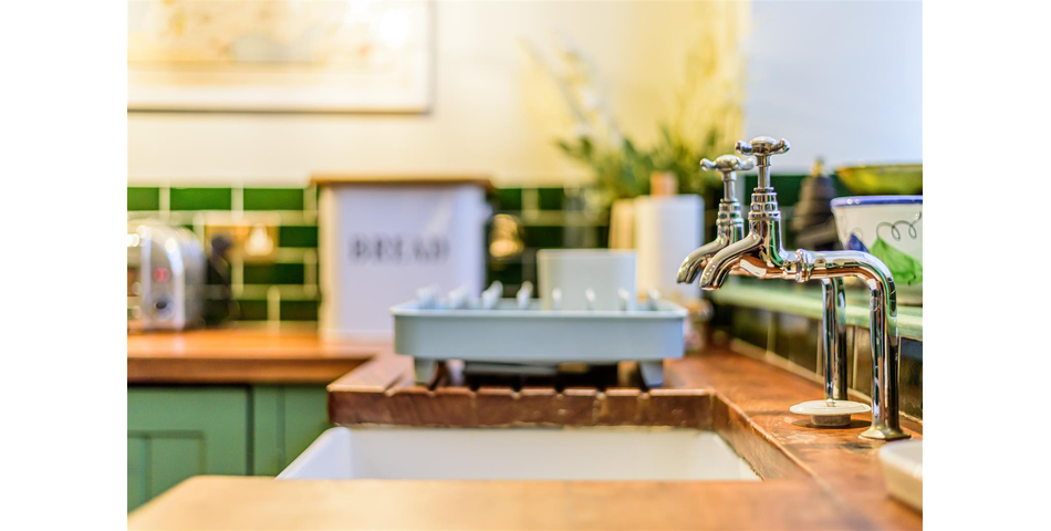 The Old Smithy , Cott Road , Dartington, TQ9 6HQ