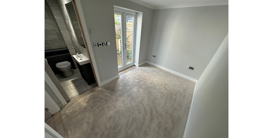 Rose Bungalow, 4a Pavilion Park, Tuckingmill, Camborne, TR14 8RG