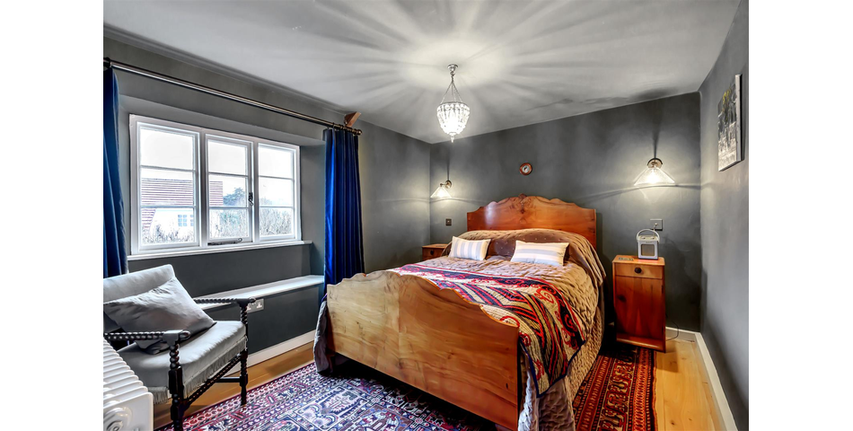 The Old Smithy , Cott Road , Dartington, TQ9 6HQ