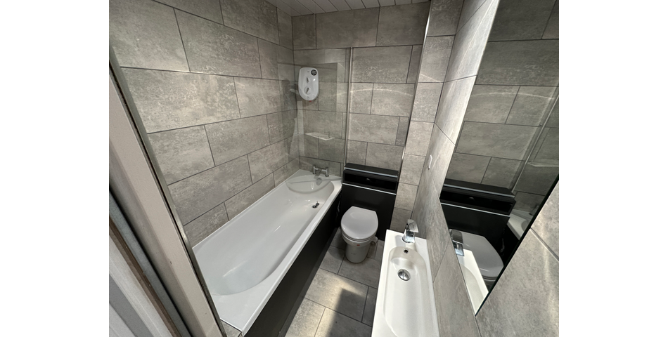 Rose Bungalow, 4a Pavilion Park, Tuckingmill, Camborne, TR14 8RG