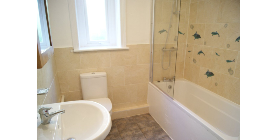 Flat 2 26, Lourne Park Road , Bournemouth, BH1 1JL
