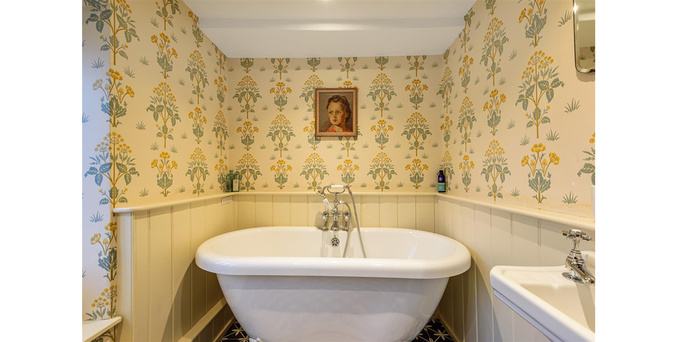 The Old Smithy , Cott Road , Dartington, TQ9 6HQ