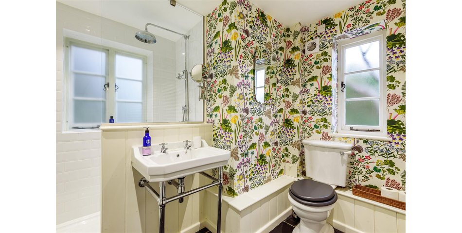 The Old Smithy , Cott Road , Dartington, TQ9 6HQ