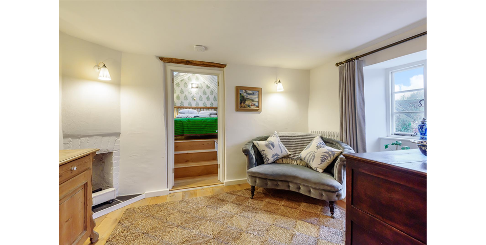 The Old Smithy , Cott Road , Dartington, TQ9 6HQ