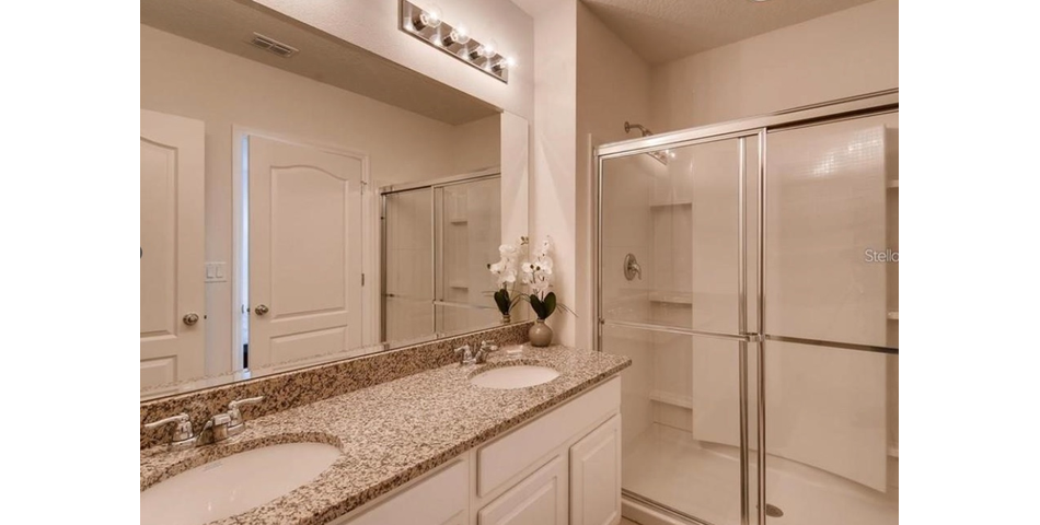 5207 WILDWOOD WAY, DAVENPORT, Florida 338376