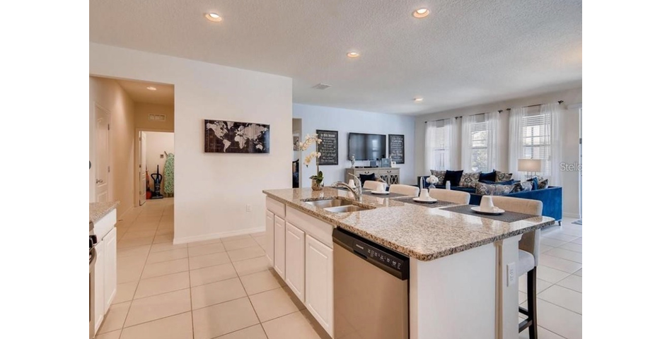 5207 WILDWOOD WAY, DAVENPORT, Florida 338376