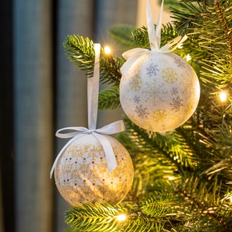Baubles Baubles