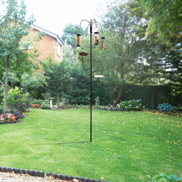 Metal Bird Feeding Station Metal Bird Feeding Station