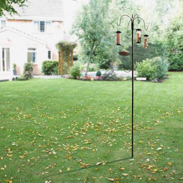 Metal Bird Feeding Station Metal Bird Feeding Station
