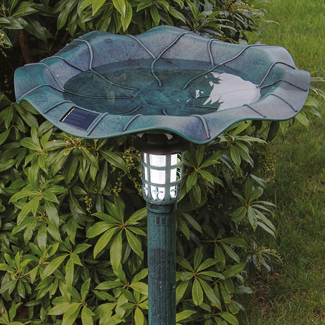 Solar Lit Bird Bath Solar Lit Bird Bath