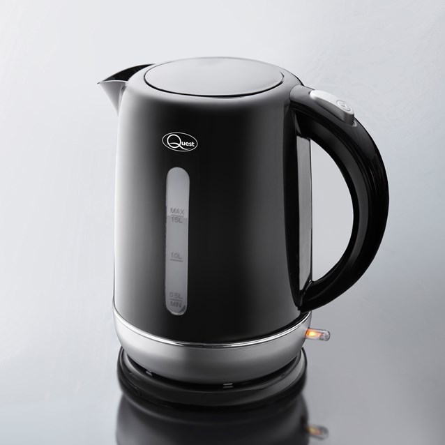 1.5L Fast Boil Kettle Black and Silver 1.5L Fast Boil Kettle Black and Silver