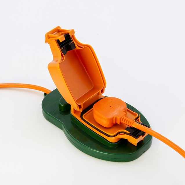 1 Way 10M Outdoor Extension Lead - 13A 1 Way 10M Outdoor Extension Lead - 13A