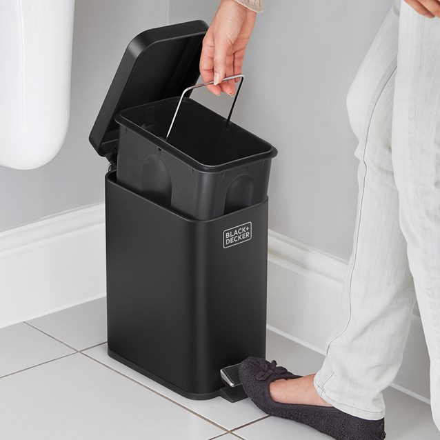 B+D 5L Slimline Soft Close Pedal Bin Matt Black B+D 5L Slimline Soft Close Pedal Bin Matt Black
