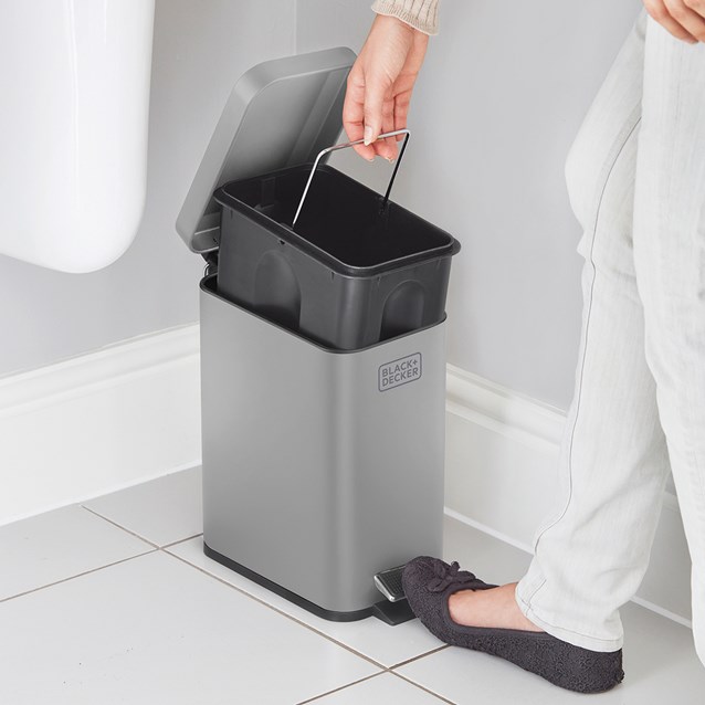 B+D 5L Slimline Soft Close Pedal Bin Grey B+D 5L Slimline Soft Close Pedal Bin Grey