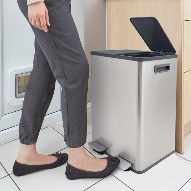 B+D Slim Line 40L Recycle Bin B+D Slim Line 40L Recycle Bin