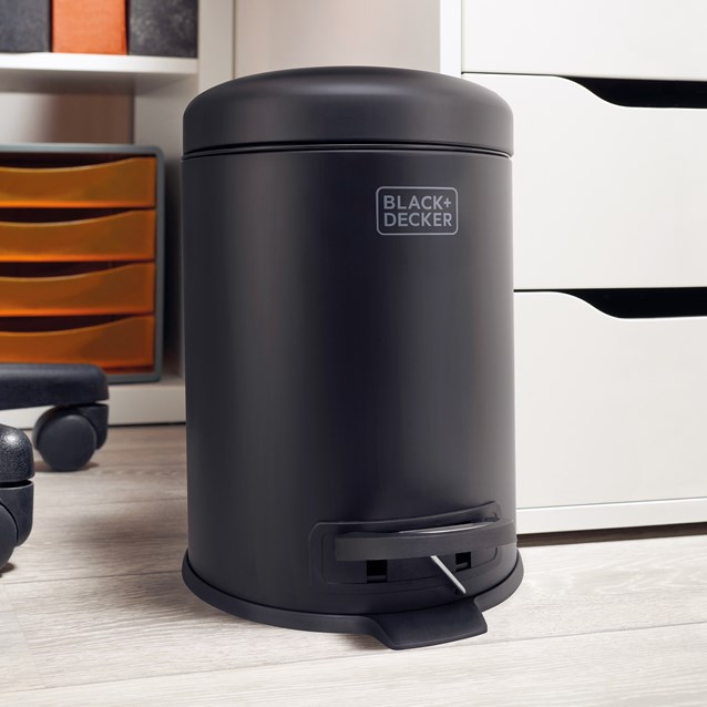 B+D 5L Dome Lid Pedal Bin - Matt Black B+D 5L Dome Lid Pedal Bin - Matt Black
