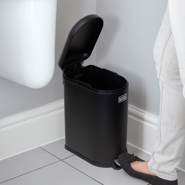 B+D 10L Curved Slim Line Pedal Bin - Matt Black