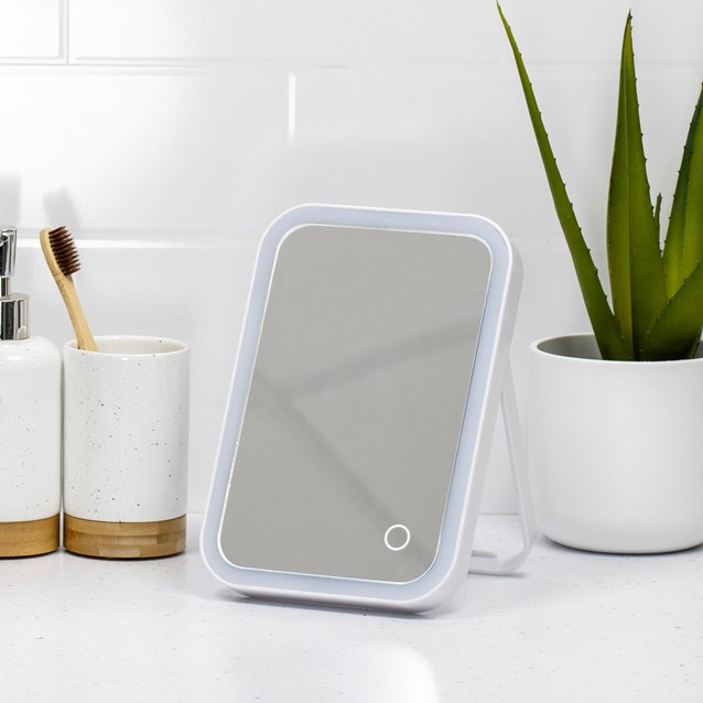 Bauer Portable LED Mirror With Stand Bauer Portable LED Mirror With Stand