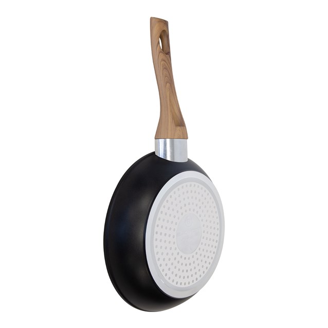 Blackmoor 20cm Wooden Handle Frypan