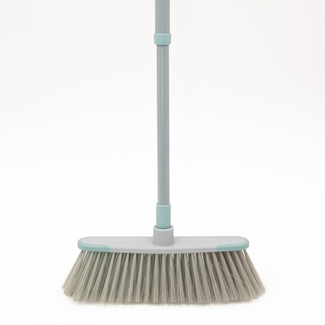 Extendable Broom 79-130cm Extendable Broom 79-130cm