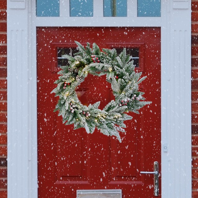 Premium Collection Pre-Lit Wreath Premium Collection Pre-Lit Wreath