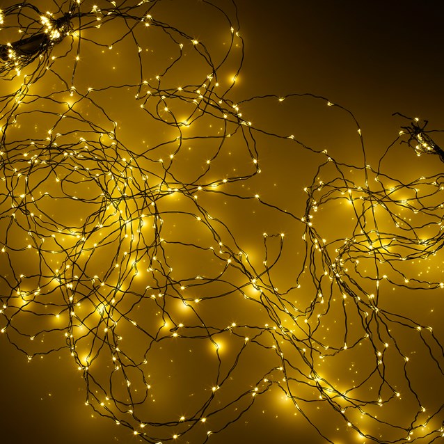 600 Micro LED Black Waterfall Vine Lights- White 600 Micro LED Black Waterfall Vine Lights- White