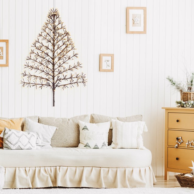 1.8M 744 LED's Twinkling Starburst Tree 1.8M 744 LED's Twinkling Starburst Tree