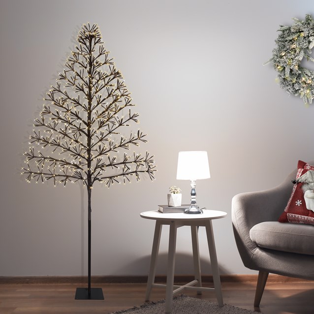 1.8M Light Up Twinkling Starburst Tree 744 led