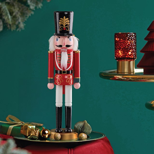 60cm Wooden Nutcracker 60cm Wooden Nutcracker