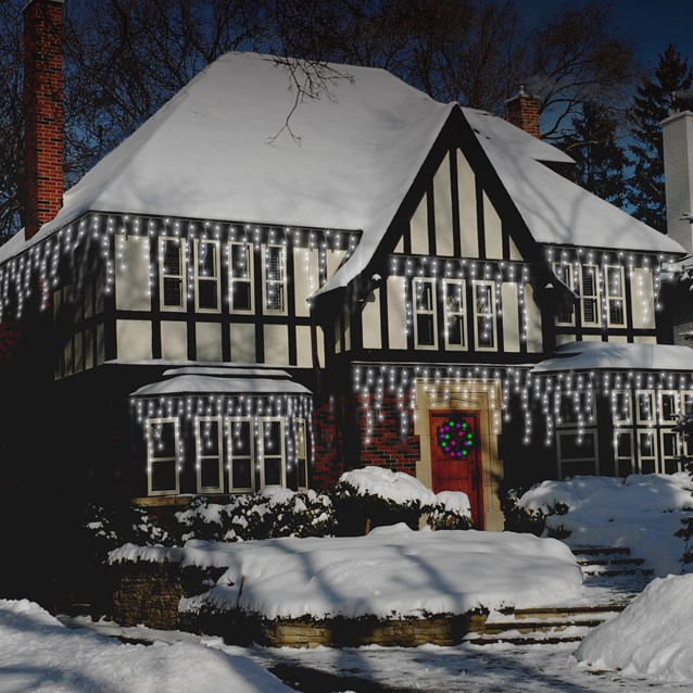 240 LED Icicle Chaser Light - White 240 LED Icicle Chaser Light - White