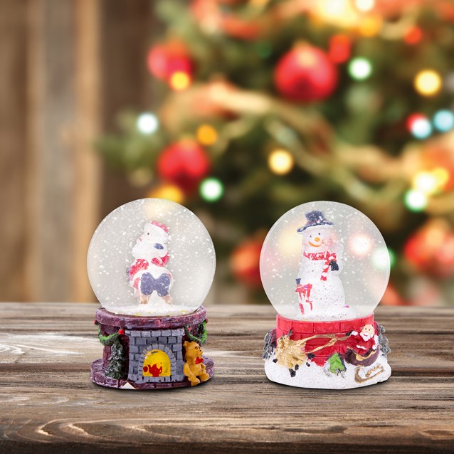 Christmas Snowglobe -2 Assorted Designs Christmas Snowglobe -2 Assorted Designs