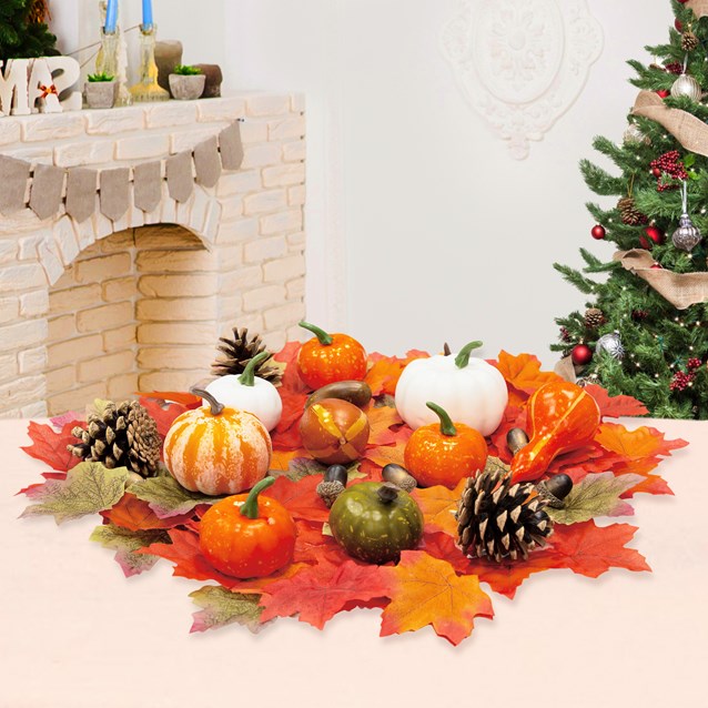 124PC Autumnal Decorations Set 124PC Autumnal Decorations Set
