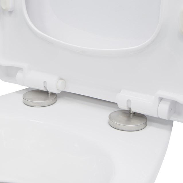 Square Quick Release & Soft Close Toilet Seat Square Quick Release & Soft Close Toilet Seat