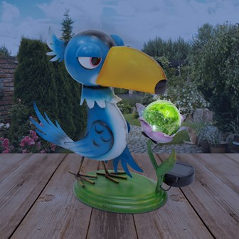 Metal Toucan with Solar LED Light