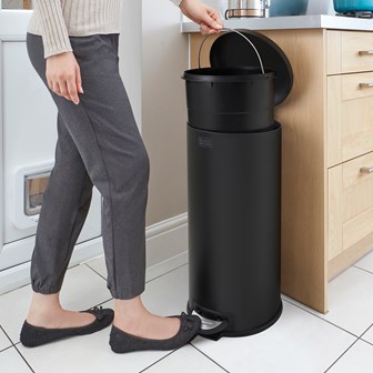 B+D 30L Dome Lid Pedal Bin - Matt Black