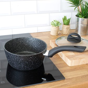Blackmoor 18cm Sauce Pan & Lid