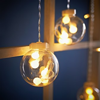 2x0.8M 108 LED Curtain Lights - W. White