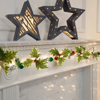 20 LED Pompom Leaves Red Berry Micro String Light