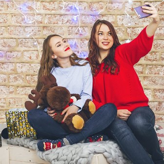 240 LED Icicle Chaser Lights - Blue & White