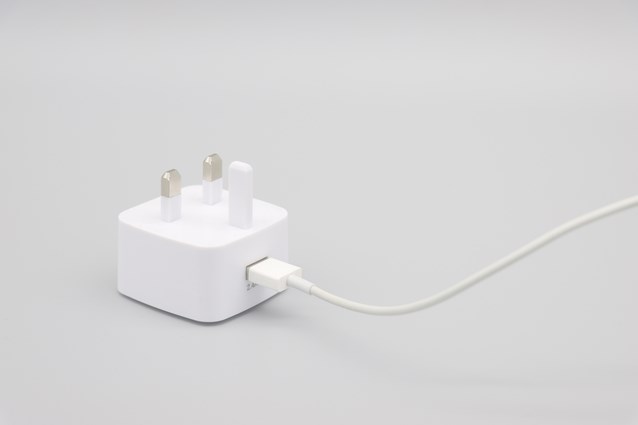 Single USB Charger Plug 5V - 2.4 Amp Single USB Charger Plug 5V - 2.4 Amp