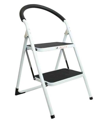2 Step Ladder w/Rubber Grip