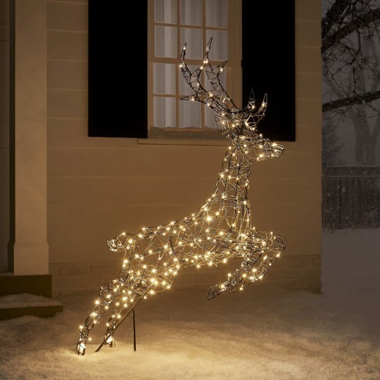 110cm Pre-lit Rattan Jumping Reindeer 110cm Pre-lit Rattan Jumping Reindeer