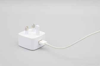 Single USB Charger Plug 5V - 2.4 Amp