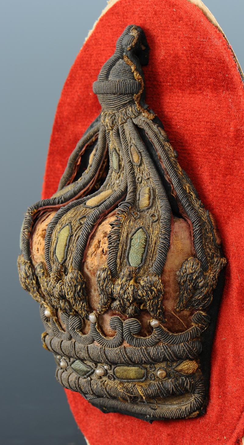 COURONNE IMPÉRIALE BRODÉE, PREMIER EMPIRE.